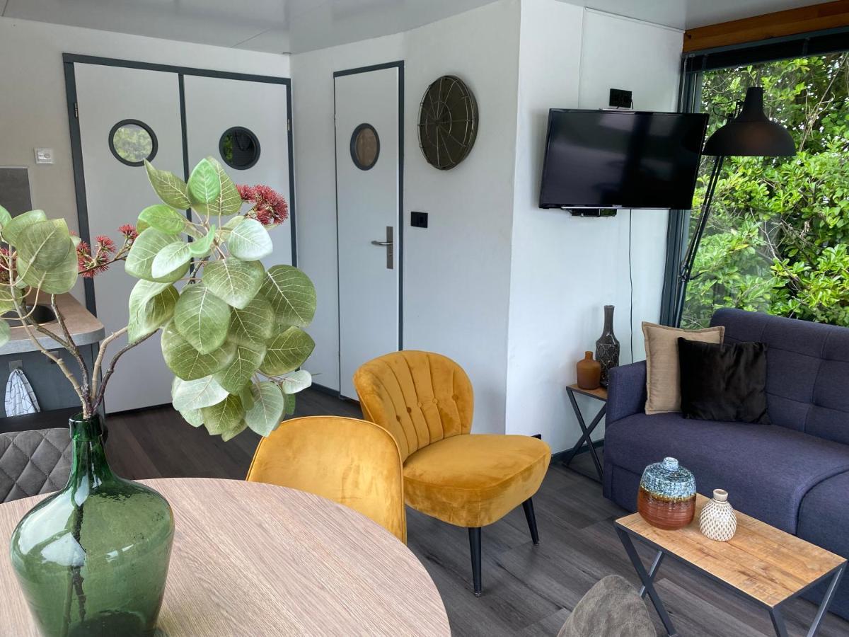 Отель Houseboat De Amstel Монникендам Экстерьер фото